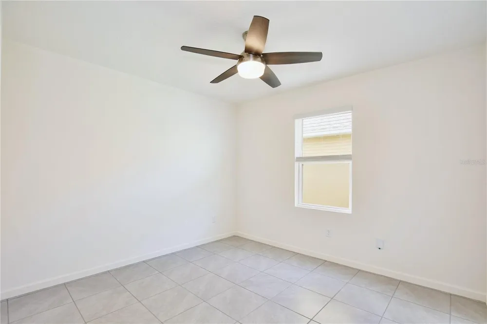 3020 BURROWING OWL DRIVE Mims, FL 32754