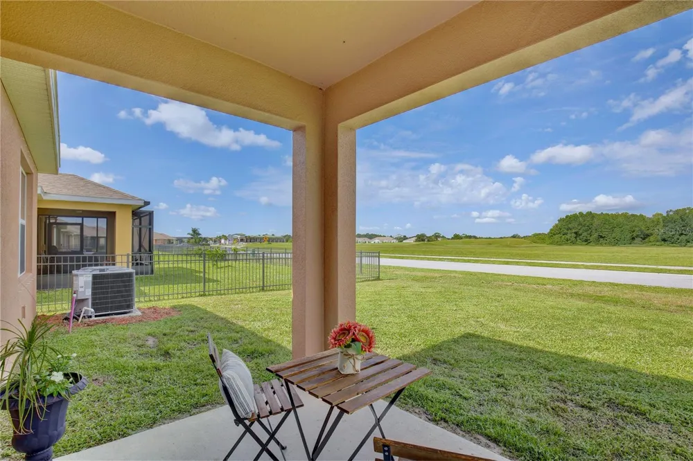 3020 BURROWING OWL DRIVE Mims, FL 32754