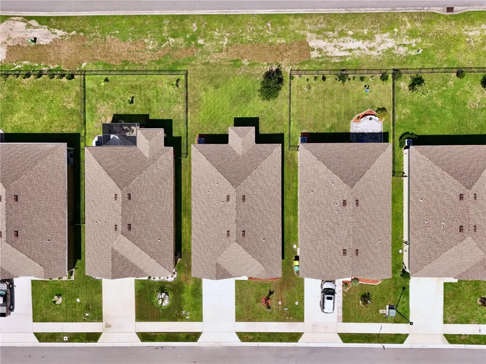 3020 BURROWING OWL DRIVE Mims, FL 32754