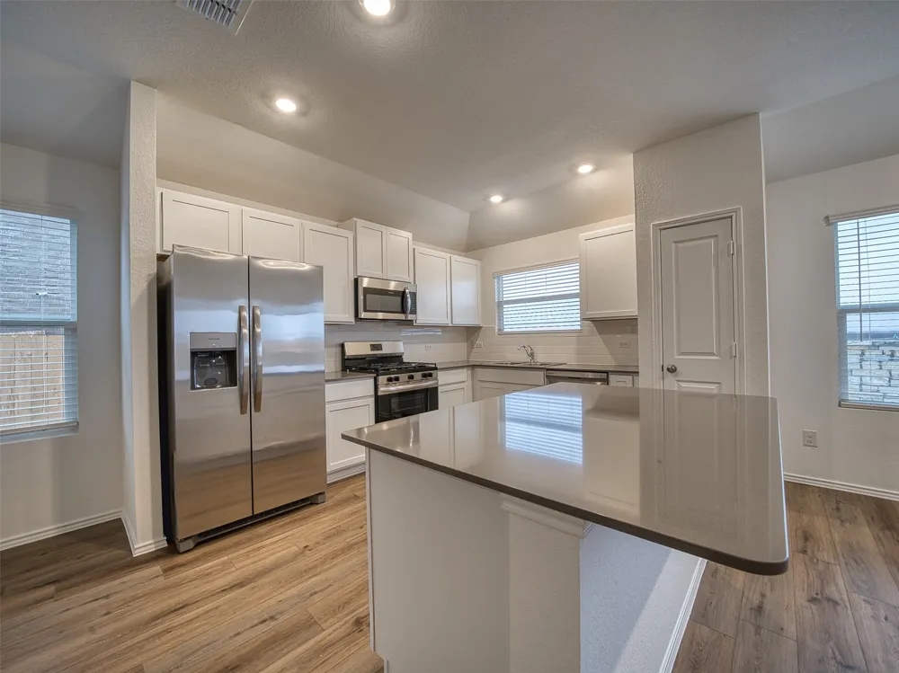 407 Avre Loop Kyle, TX 78640