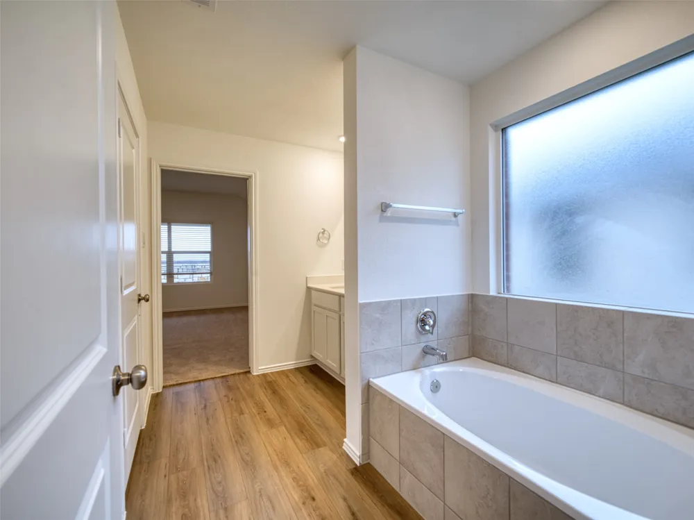 407 Avre Loop Kyle, TX 78640