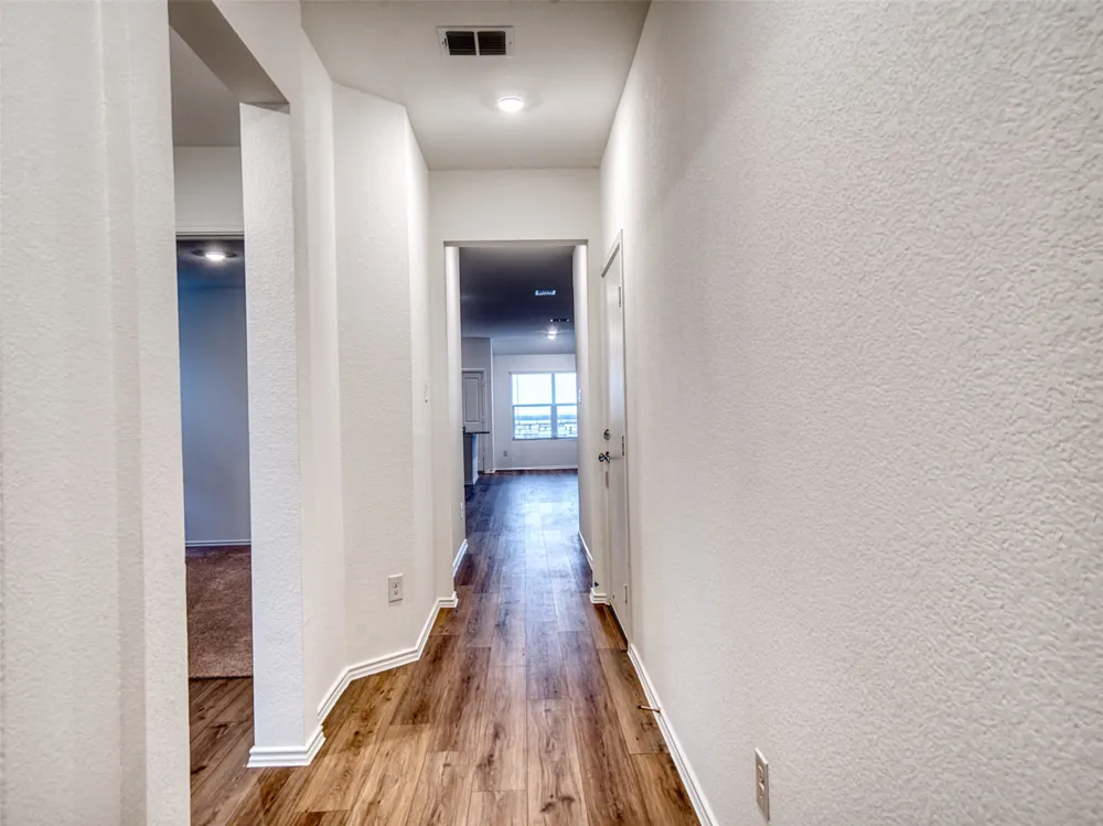 407 Avre Loop Kyle, TX 78640