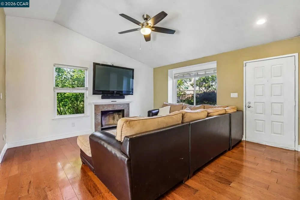3903 Silver Oaks Way Livermore, CA 94550