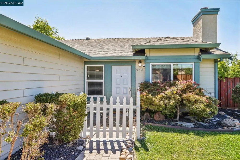 3903 Silver Oaks Way Livermore, CA 94550