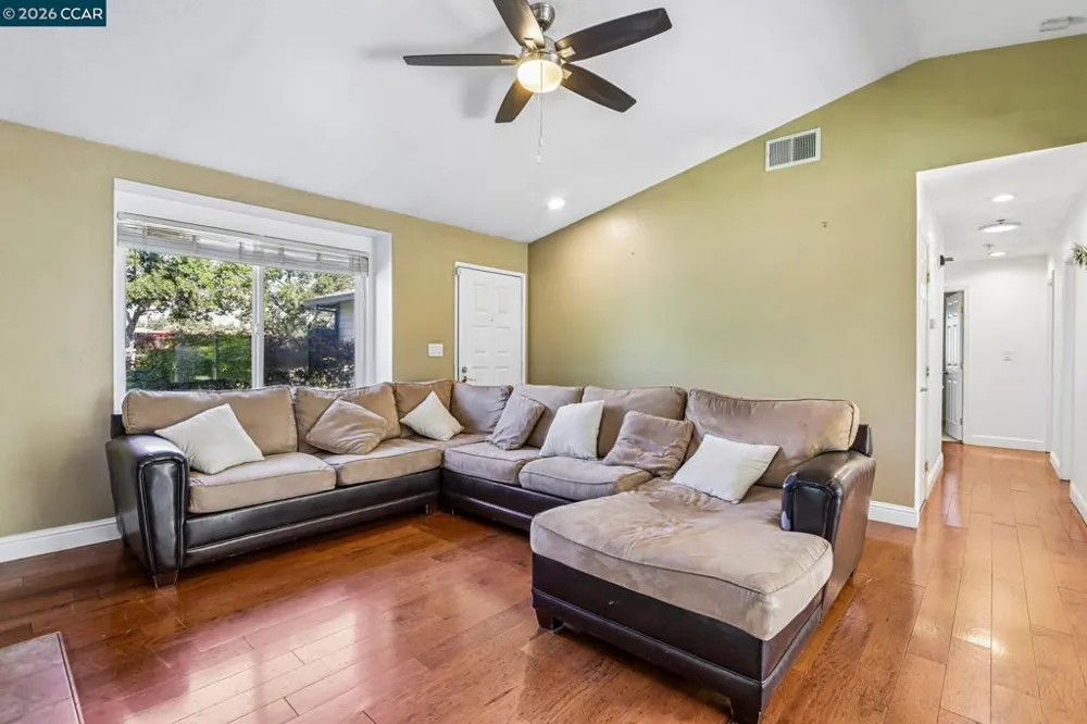 3903 Silver Oaks Way Livermore, CA 94550