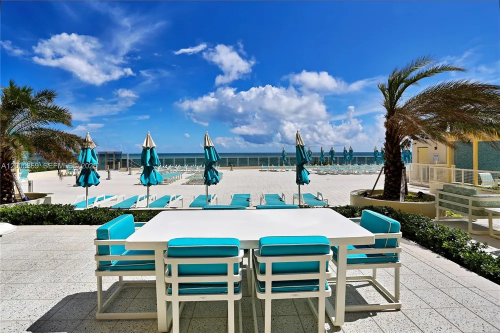 2501 S Ocean Dr #415 Hollywood, FL 33019