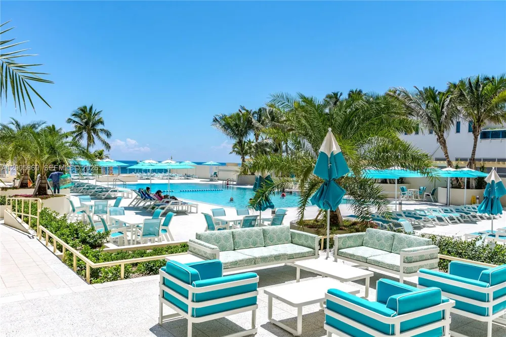 2501 S Ocean Dr #415 Hollywood, FL 33019