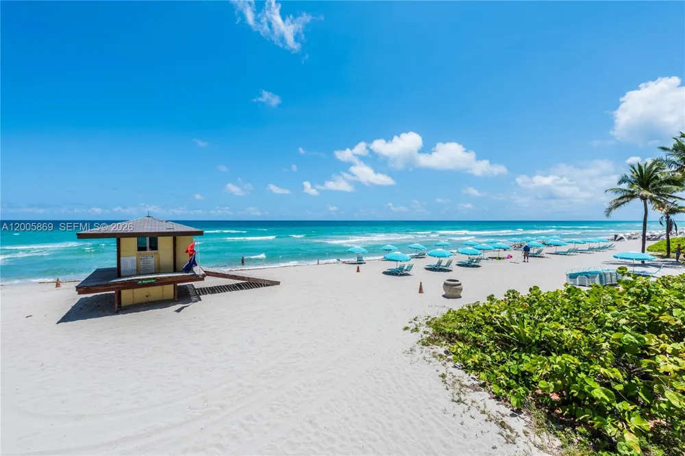 2501 S Ocean Dr #415 Hollywood, FL 33019