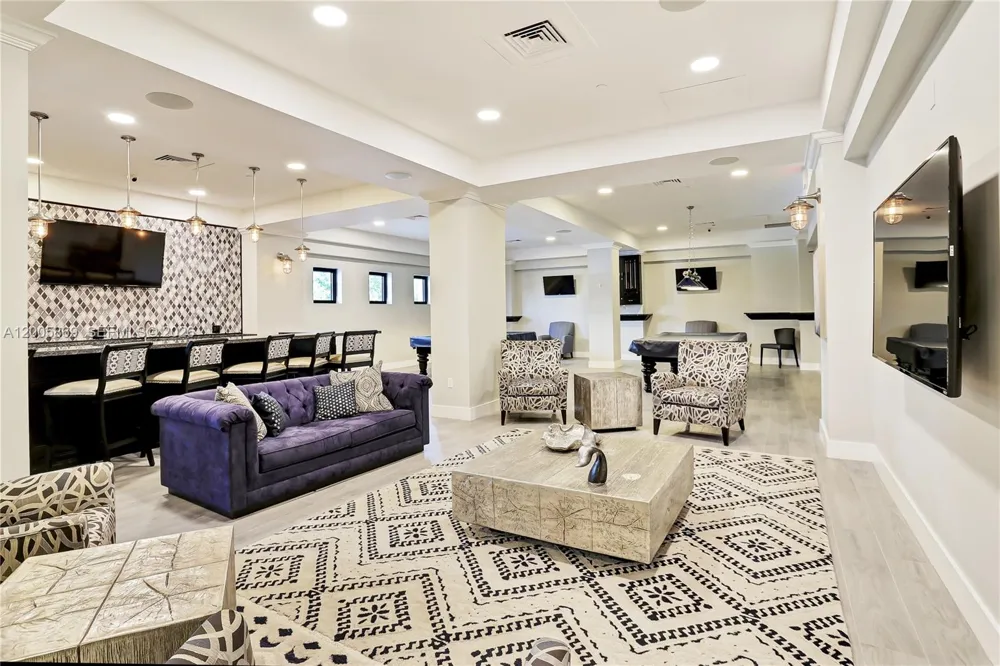 2501 S Ocean Dr #415 Hollywood, FL 33019