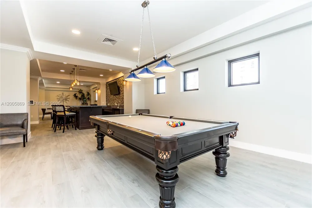 2501 S Ocean Dr #415 Hollywood, FL 33019