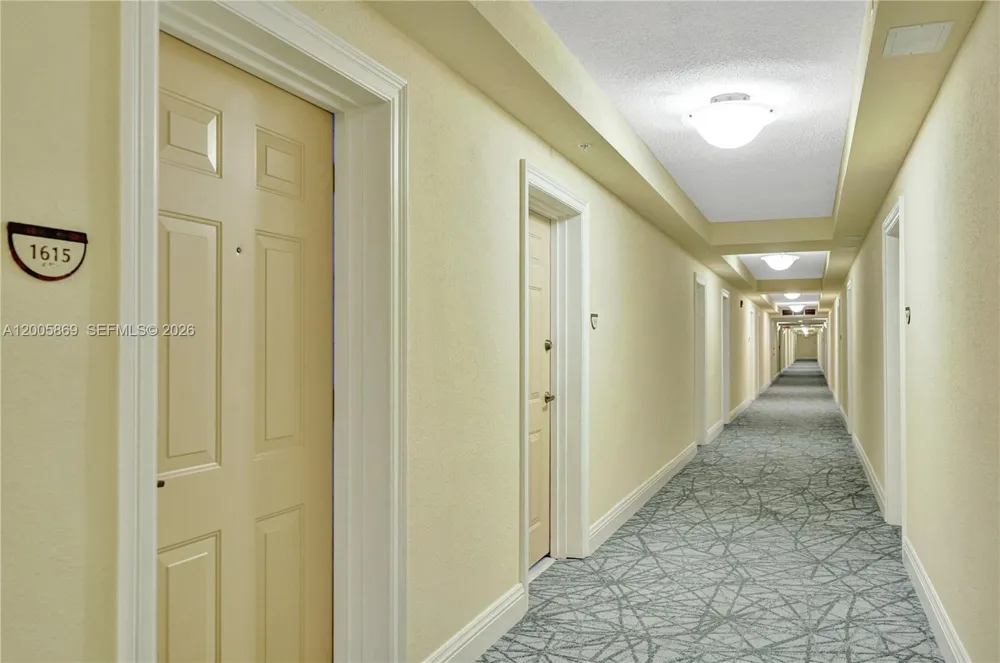 2501 S Ocean Dr #415 Hollywood, FL 33019