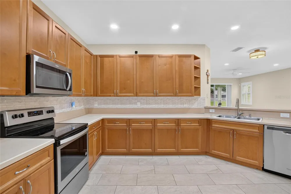 11428 CAPTIVA KAY DRIVE Riverview, FL 33569