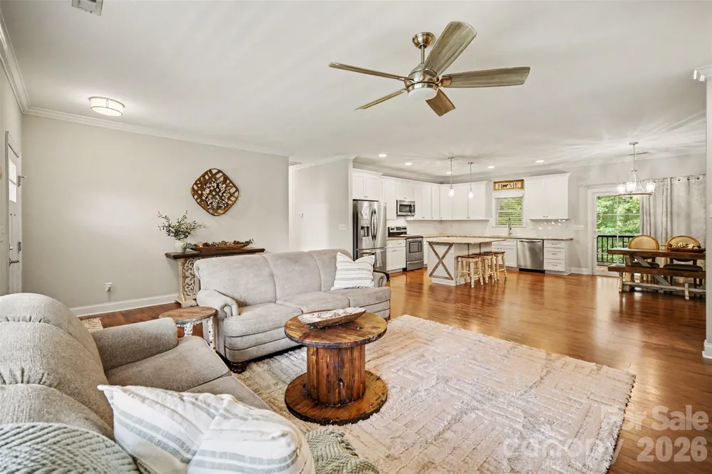 3396 Long Cedar Lane Alexis, NC 28006