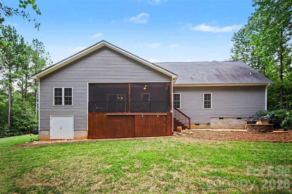 3396 Long Cedar Lane Alexis, NC 28006