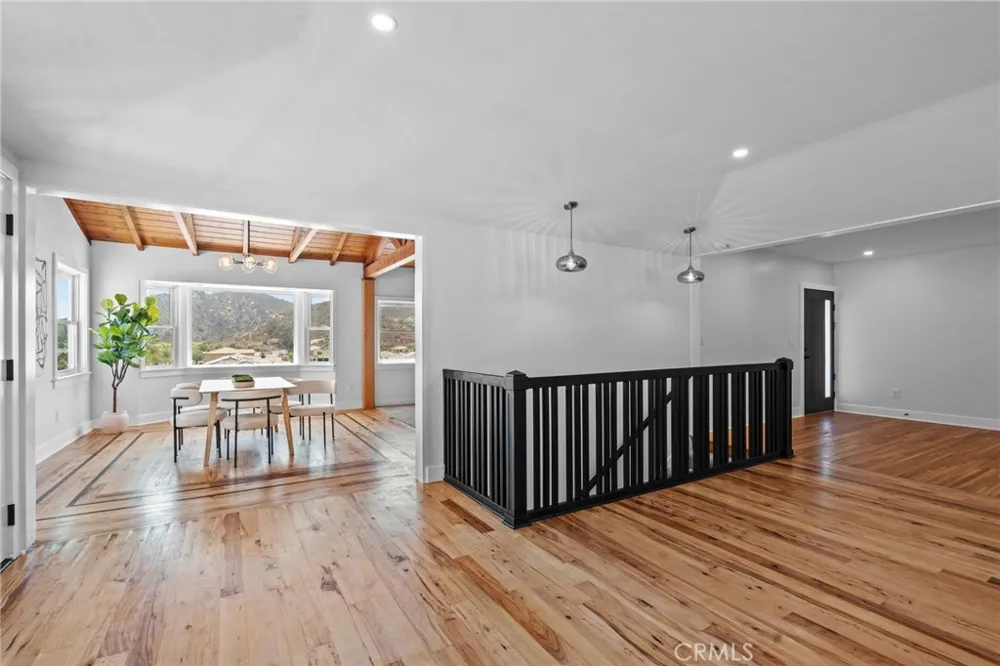 3161 Shue Escondido, CA 92027