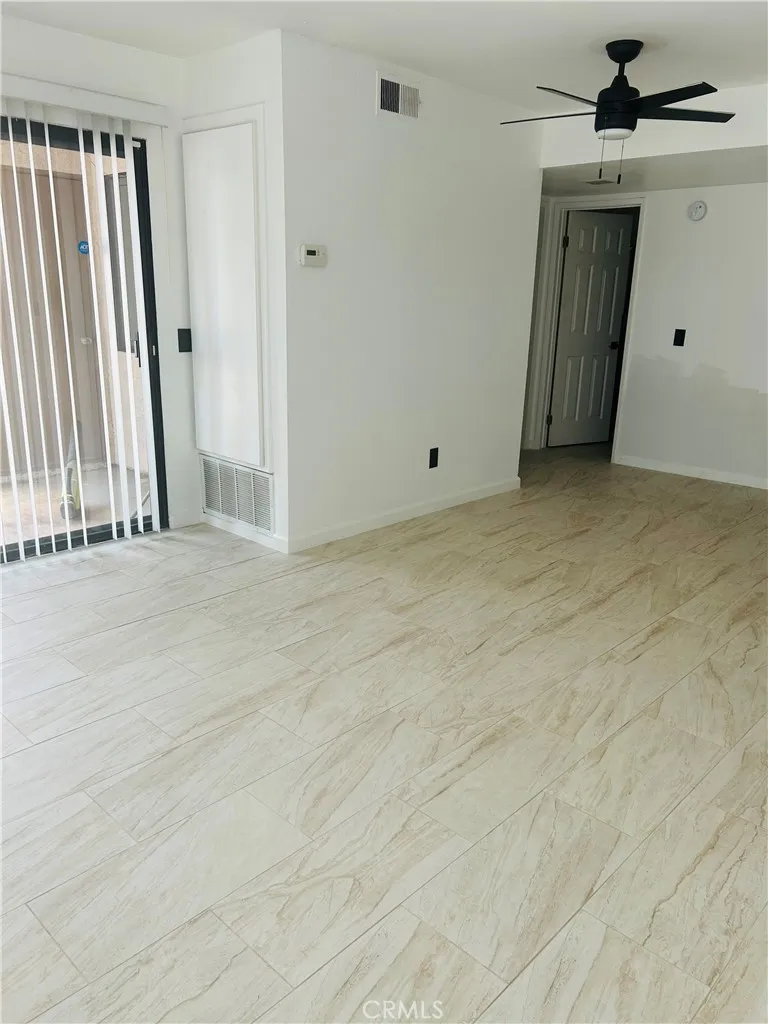 1339 Massachusetts #101 Riverside, CA 92507
