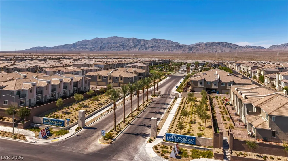 2742 Champagne Gold Avenue North Las Vegas, NV 89086