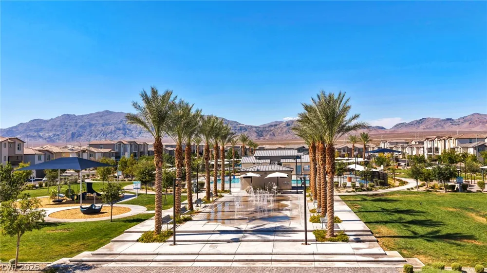 2742 Champagne Gold Avenue North Las Vegas, NV 89086