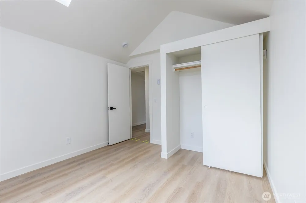 1386 Admirals Drive Oak Harbor, WA 98277