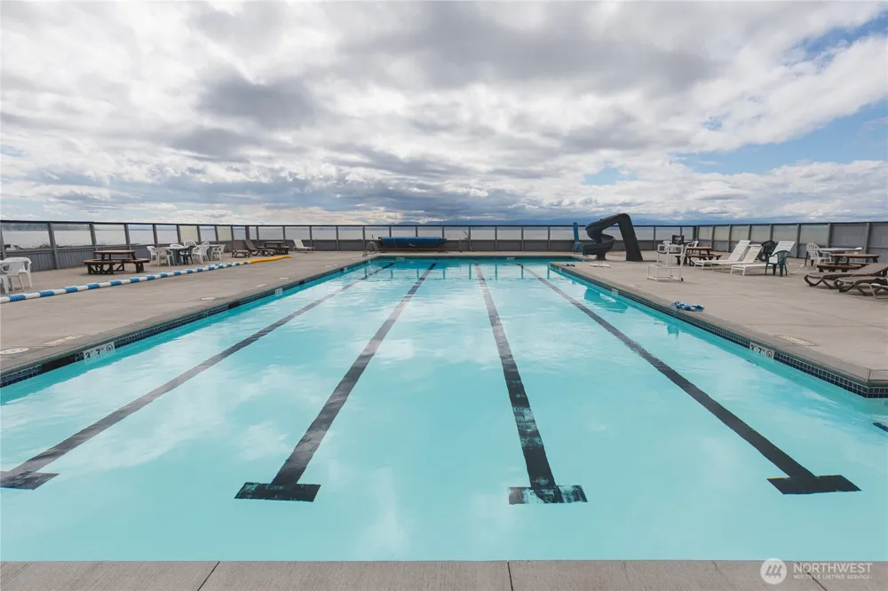 1386 Admirals Drive Oak Harbor, WA 98277
