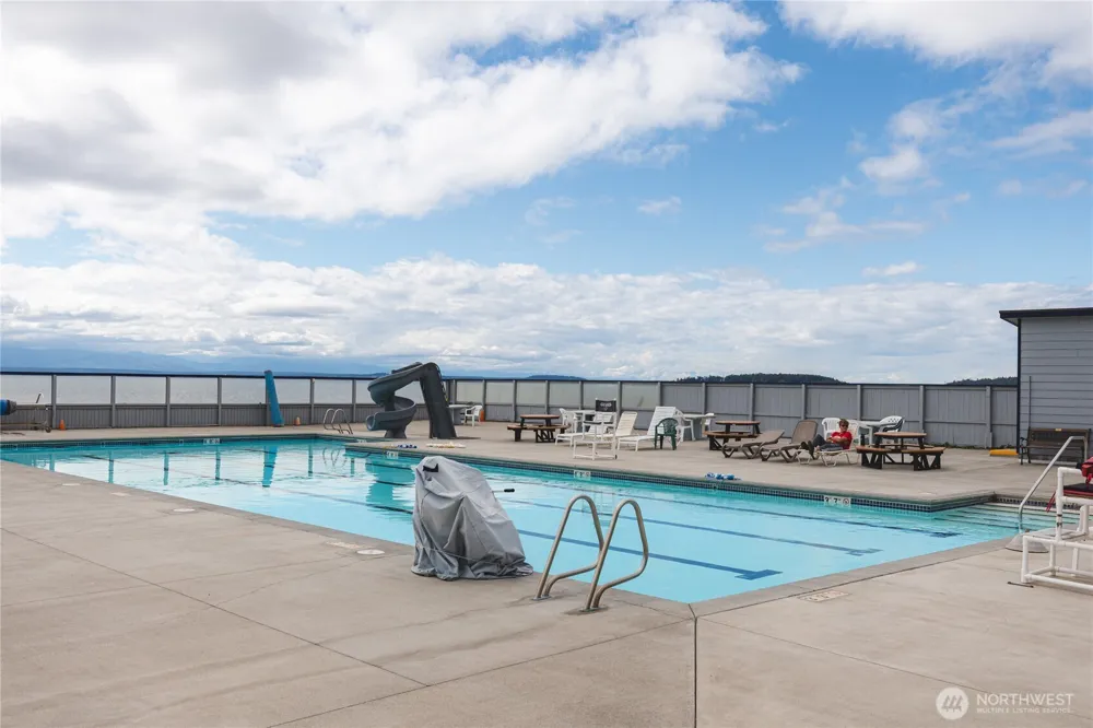 1386 Admirals Drive Oak Harbor, WA 98277