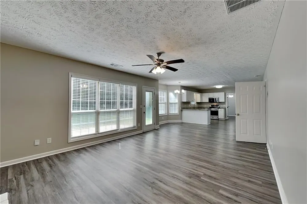105 Meadow Crest Court Powder Springs, GA 30127