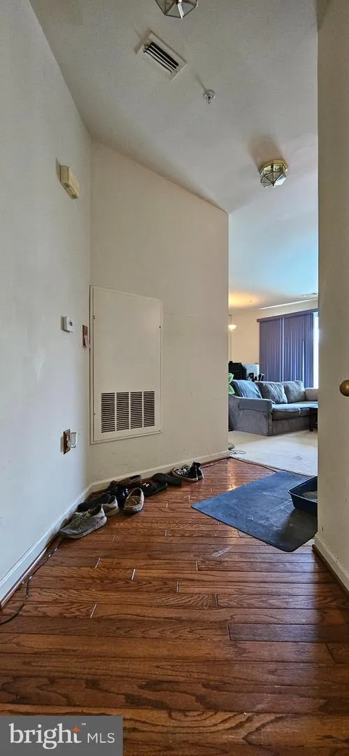 12909 ALTON SQUARE #301 Herndon, VA 20170