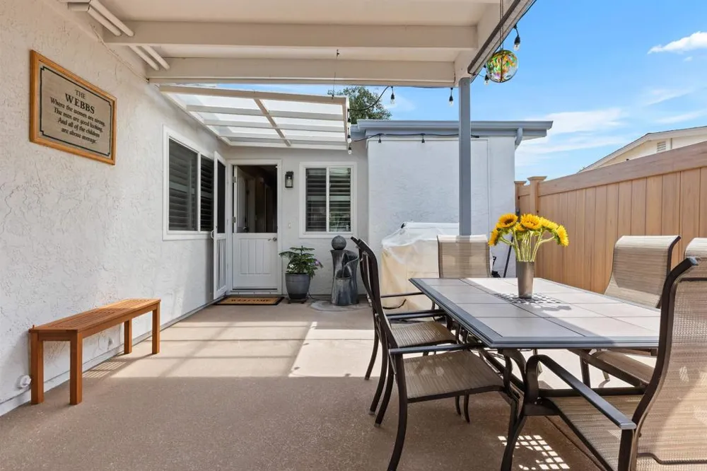3743 Savory Way Oceanside, CA 92057