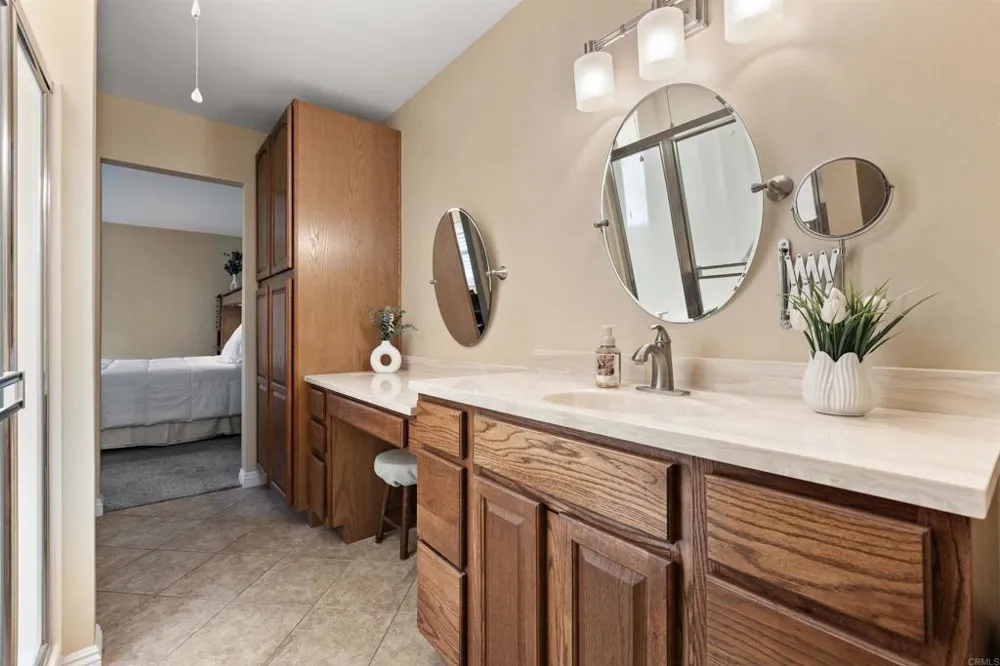 3743 Savory Way Oceanside, CA 92057