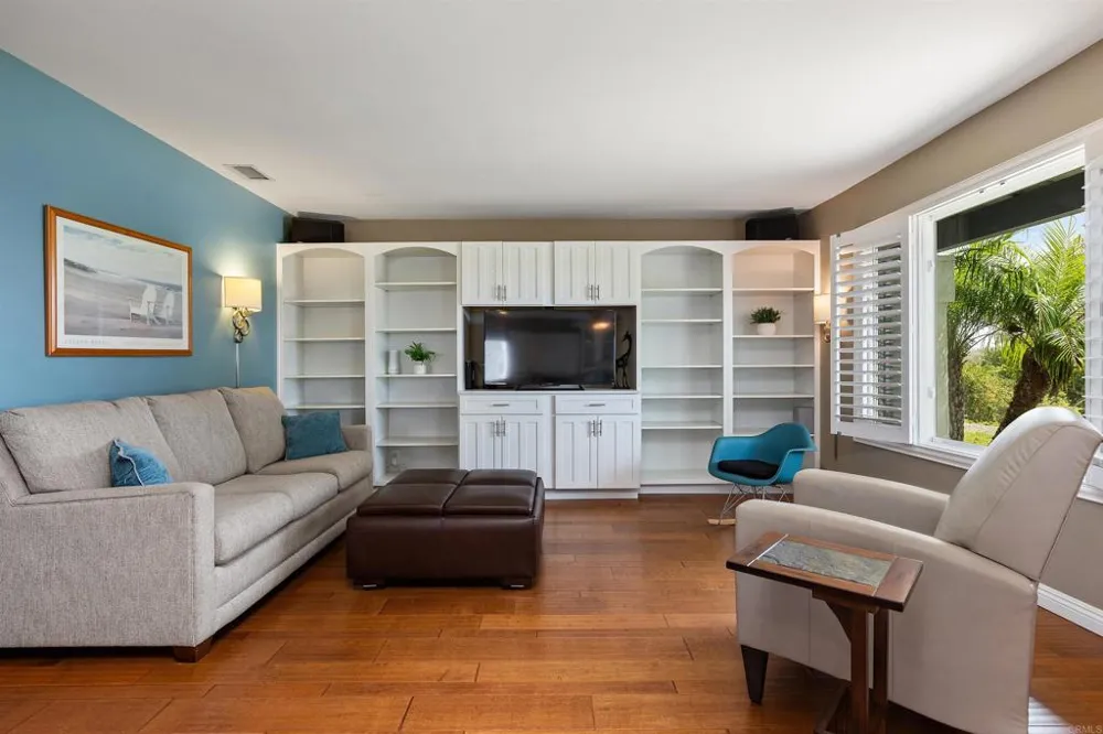 3743 Savory Way Oceanside, CA 92057