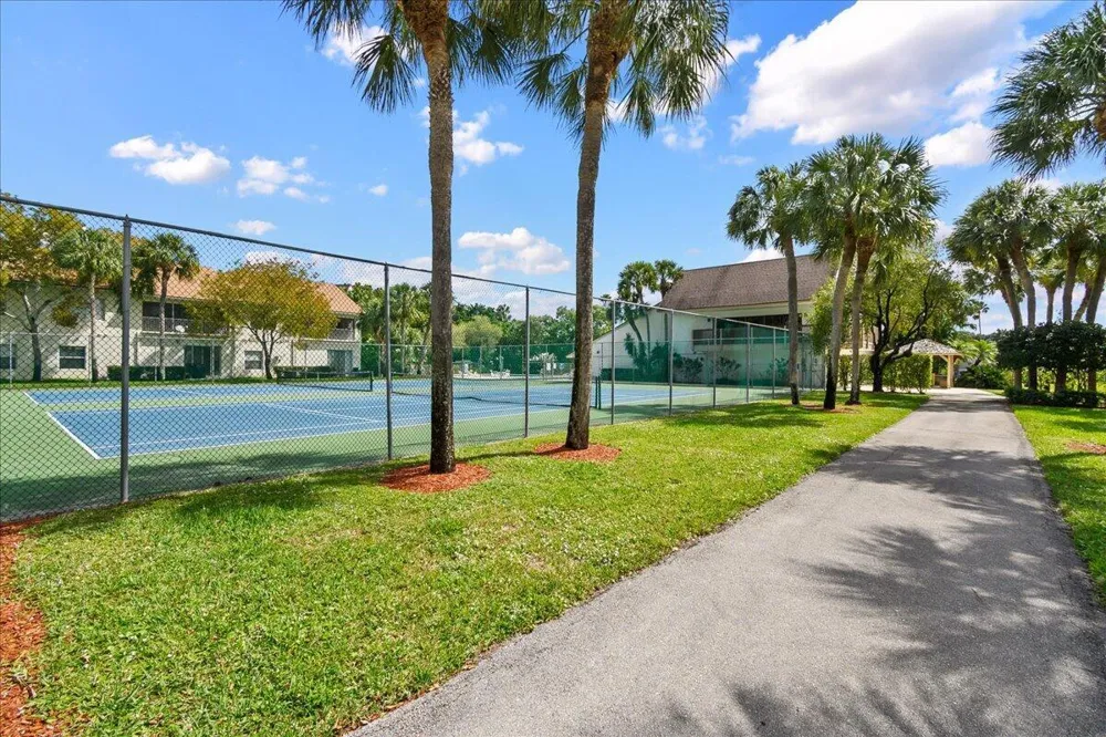 12660 Shoreline Drive #1A Wellington, FL 33414