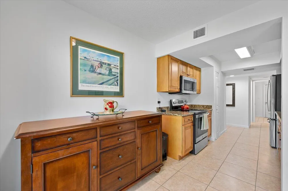 12660 Shoreline Drive #1A Wellington, FL 33414