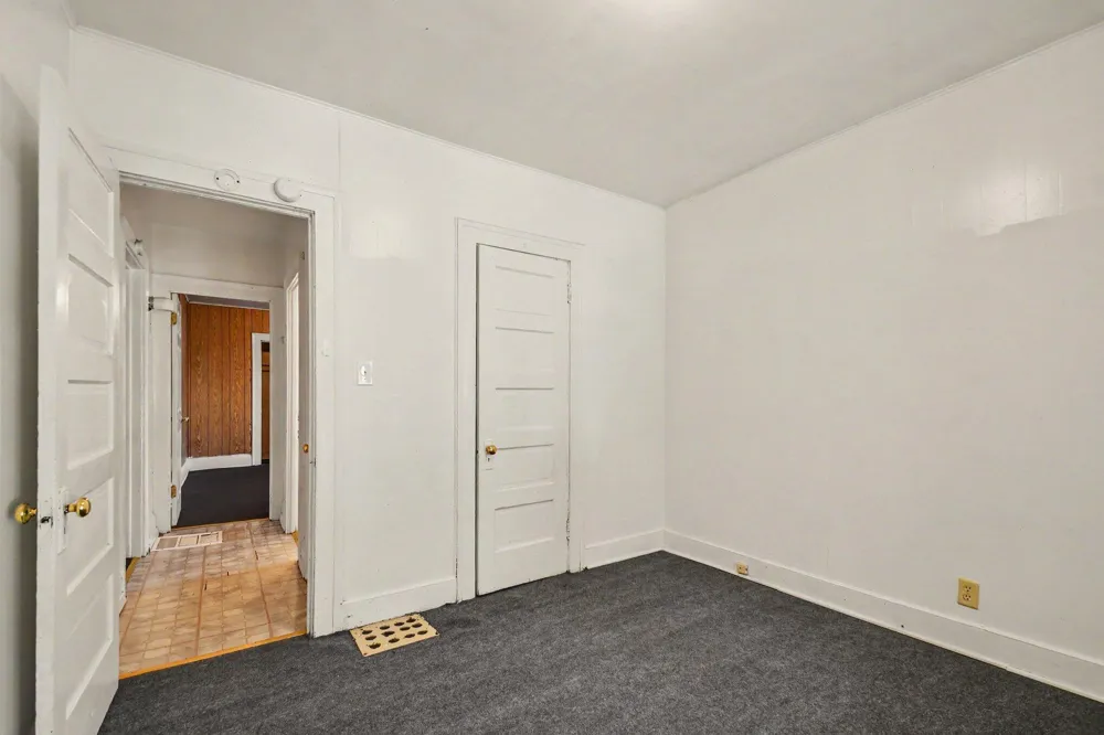 1088 Ogden Avenue Benton Harbor City, MI 49022