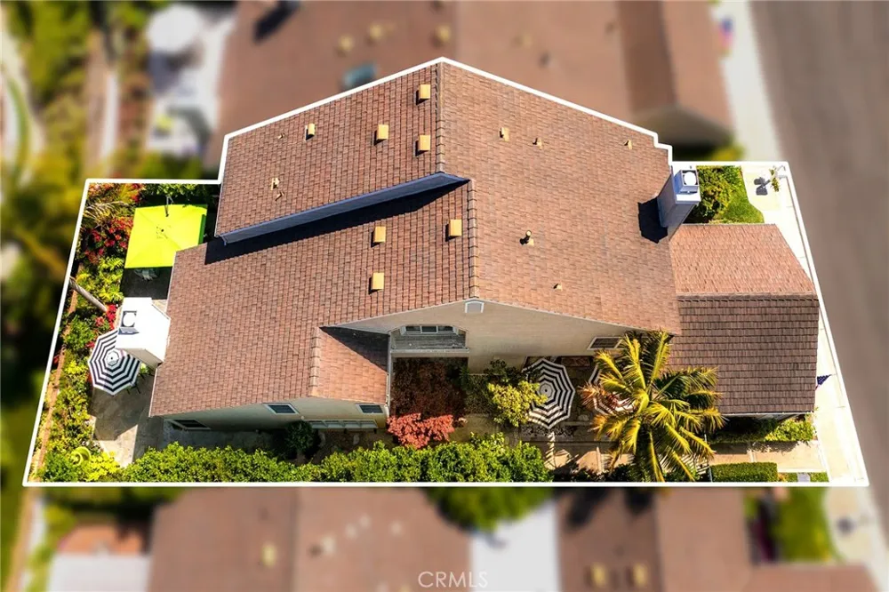 57 Hillsdale Newport Beach, CA 92660