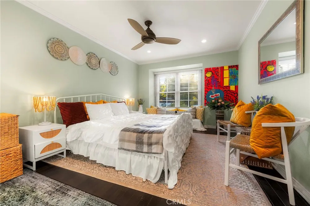 57 Hillsdale Newport Beach, CA 92660