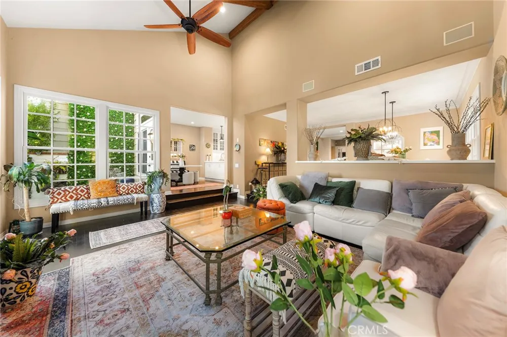 57 Hillsdale Newport Beach, CA 92660