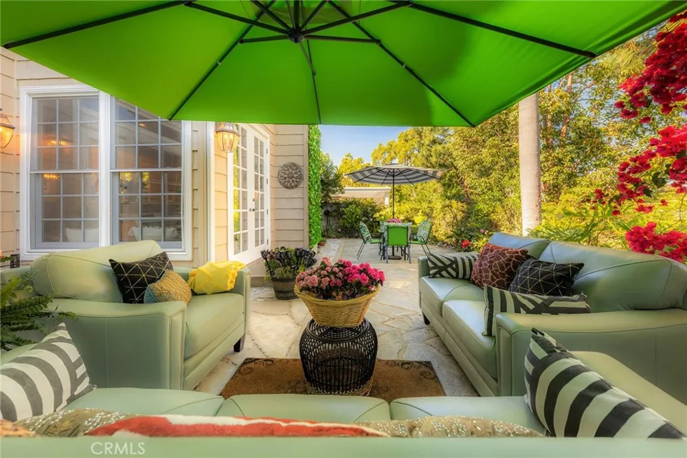 57 Hillsdale Newport Beach, CA 92660