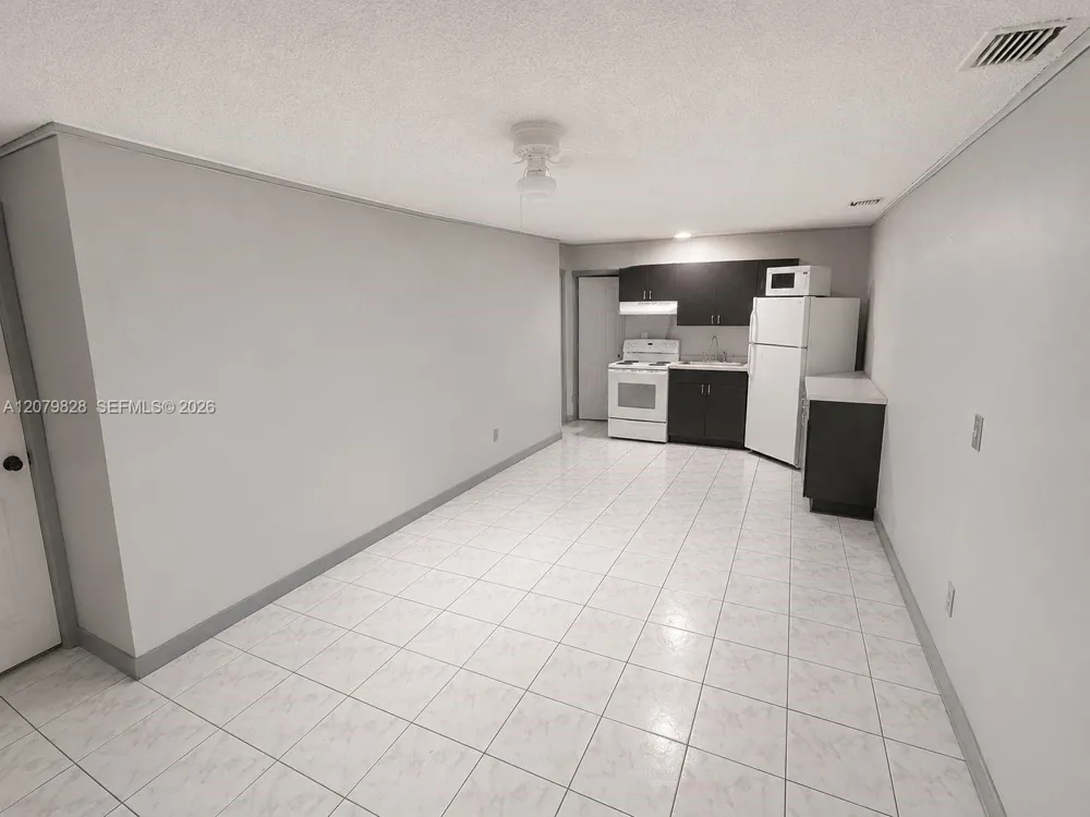 6771 Freedom St #1 Hollywood, FL 33024