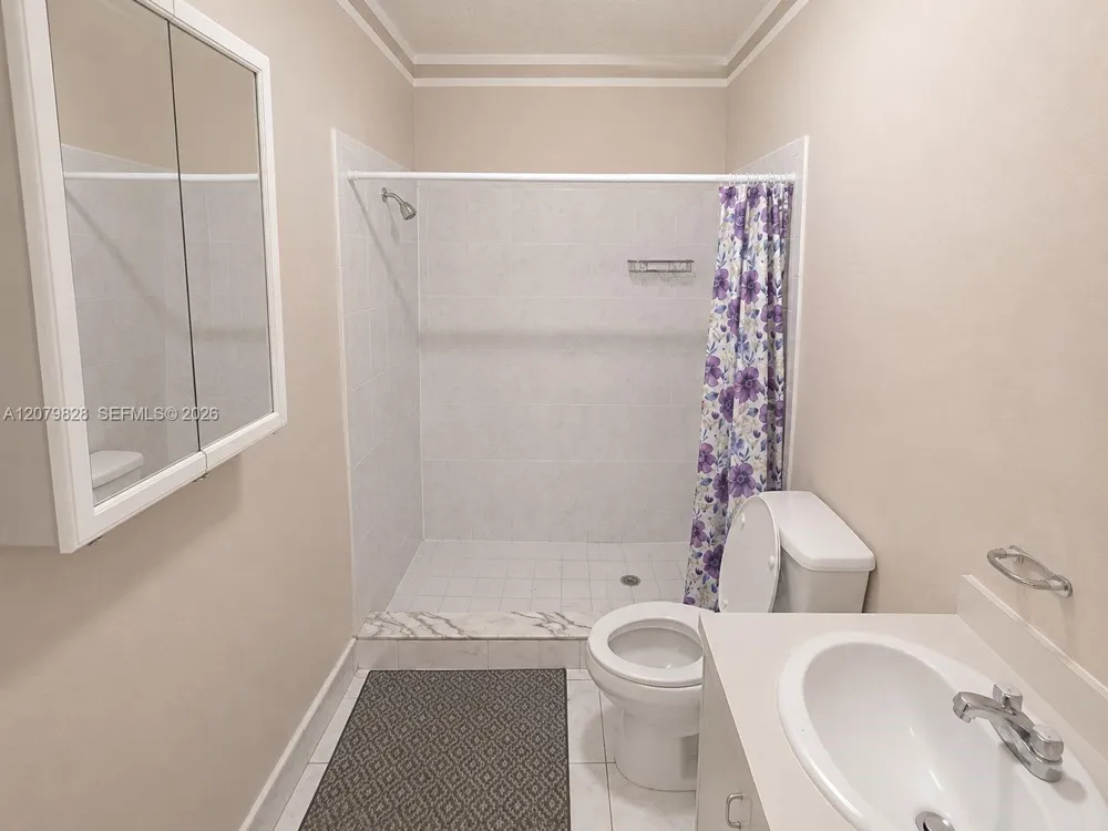 6771 Freedom St #1 Hollywood, FL 33024
