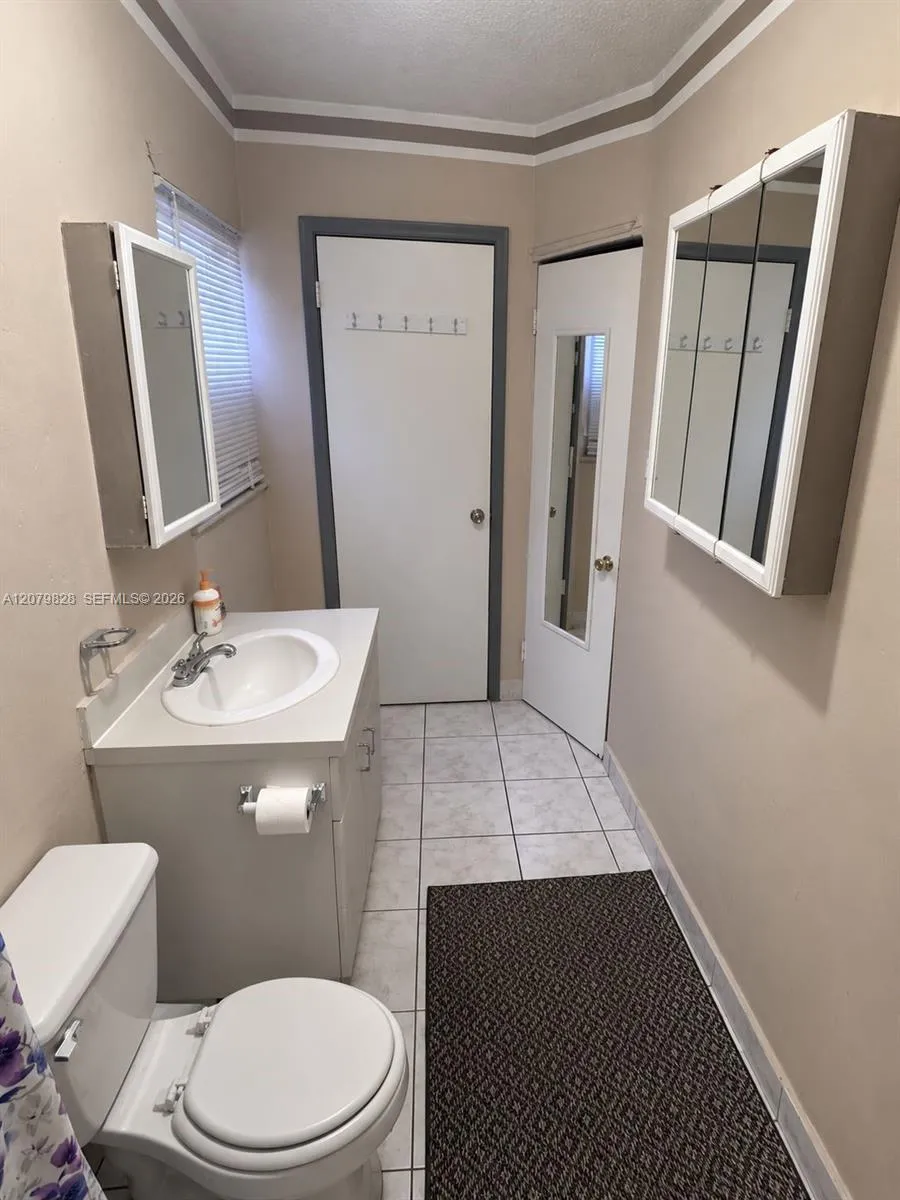 6771 Freedom St #1 Hollywood, FL 33024
