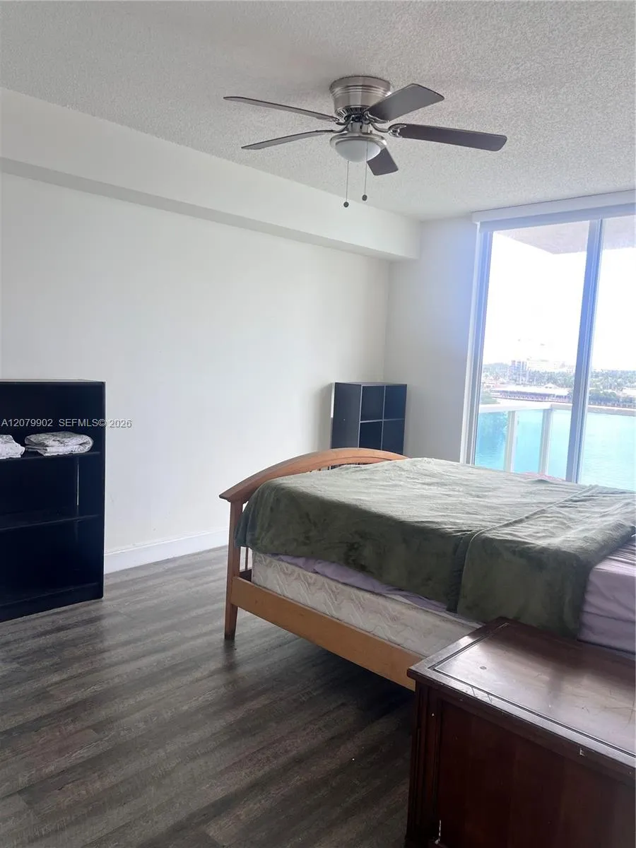 Address Not Shown Sunny Isles Beach, FL 33160