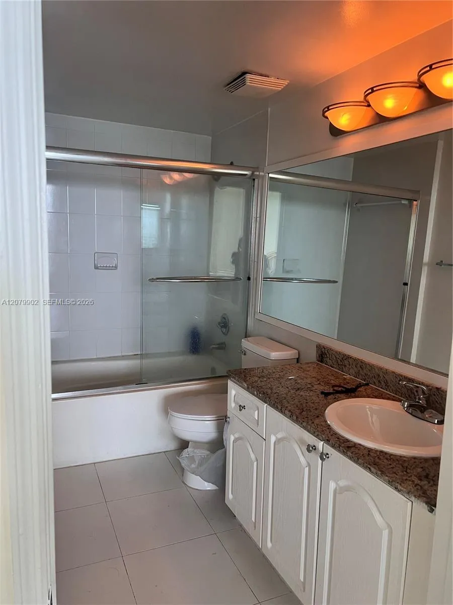 Address Not Shown Sunny Isles Beach, FL 33160