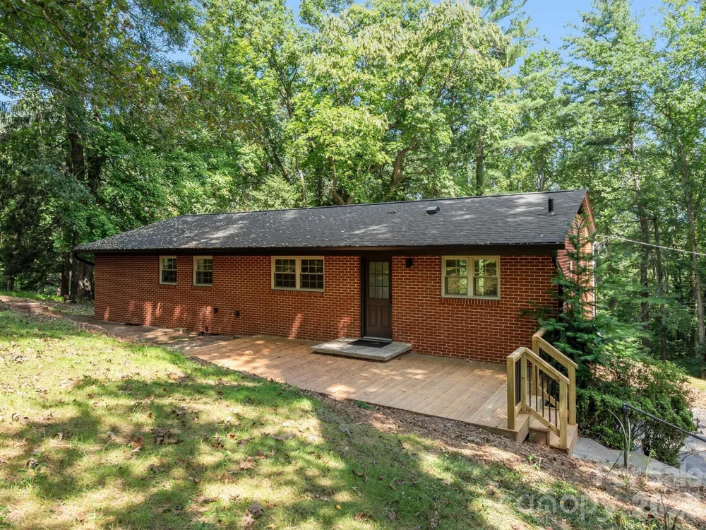 340 School Road Asheville, NC 28806