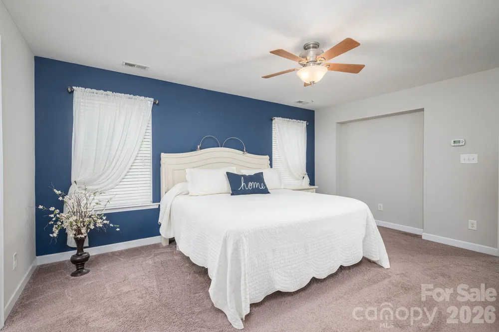 424 Planters Way Mount Holly, NC 28120
