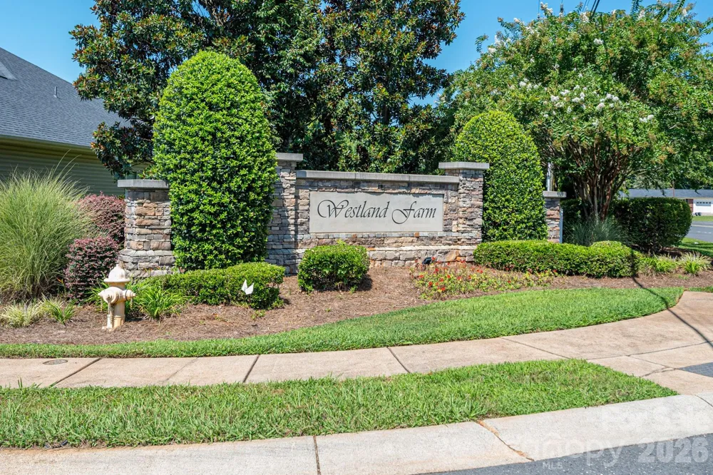 424 Planters Way Mount Holly, NC 28120
