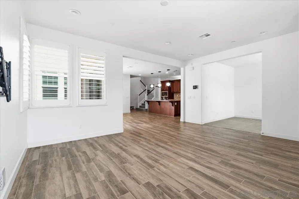 6692 Dondero Trail San Diego, CA 92130