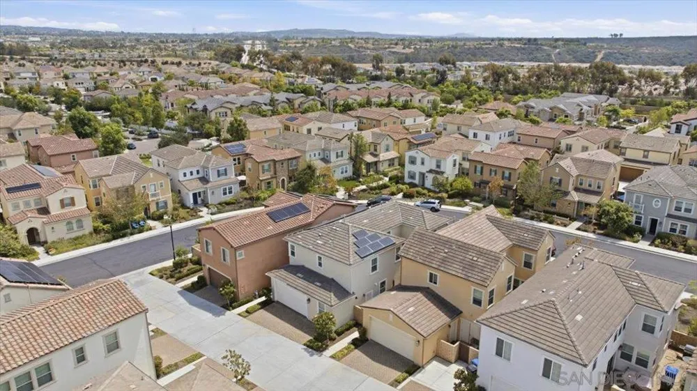 6692 Dondero Trail San Diego, CA 92130