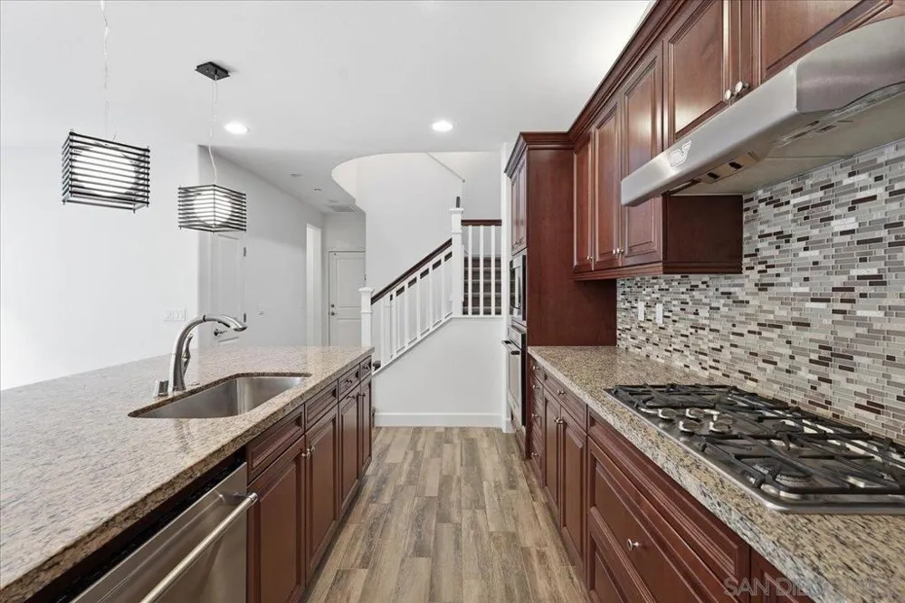 6692 Dondero Trail San Diego, CA 92130