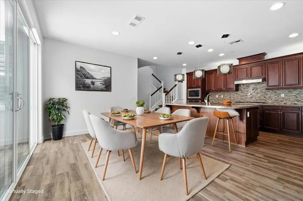 6692 Dondero Trail San Diego, CA 92130