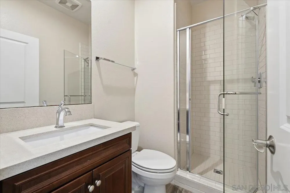 6692 Dondero Trail San Diego, CA 92130